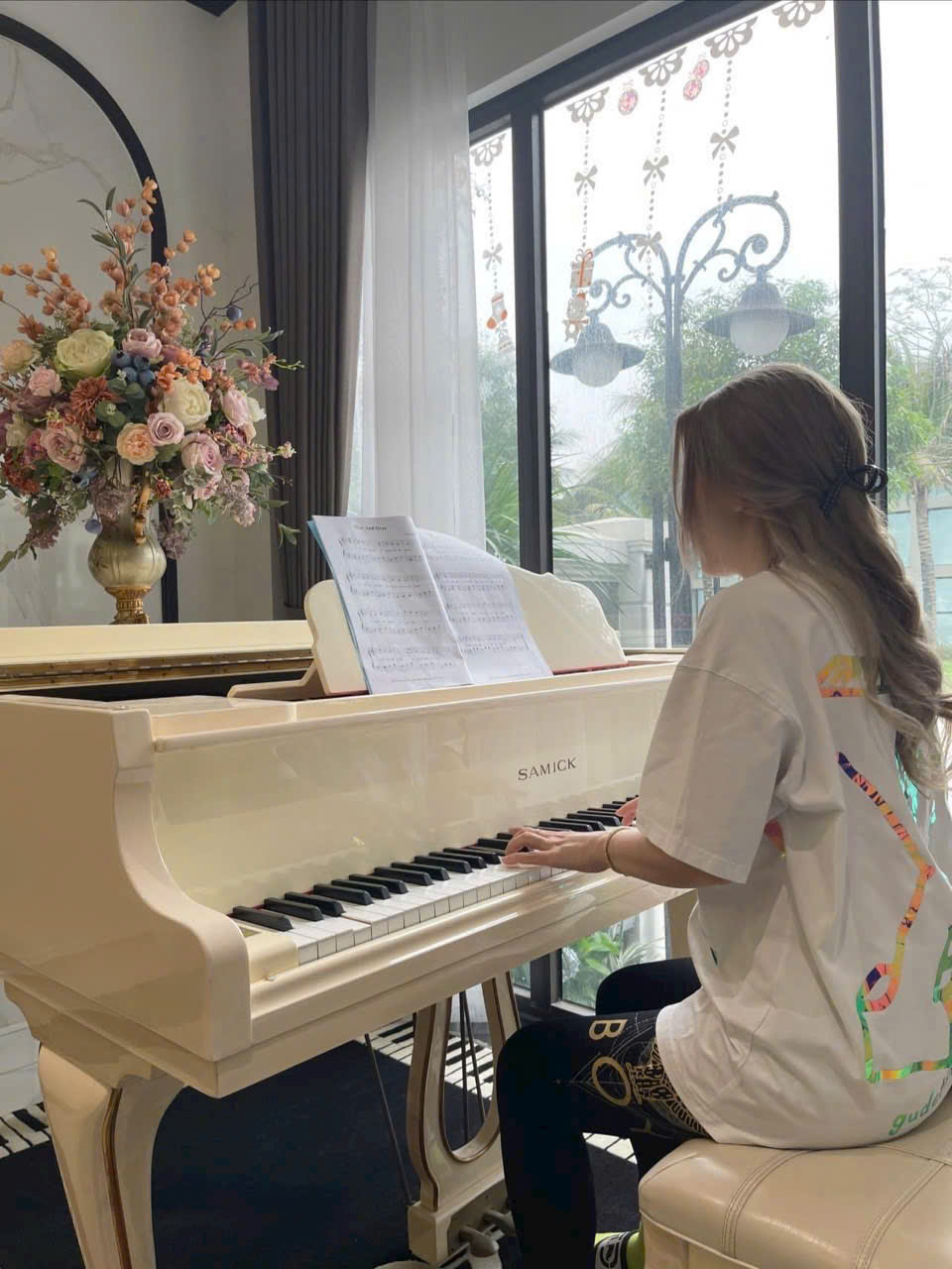 LỚP HỌC PIANO CHO NGƯỜI LỚN